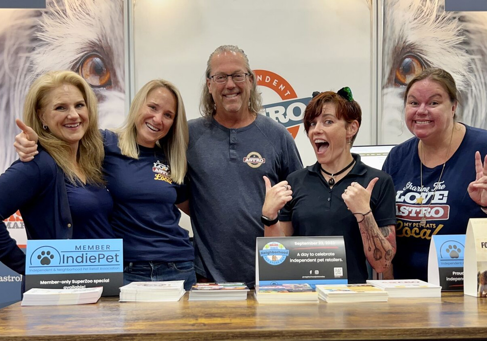 Astro Loyalty at SuperZoo